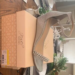 Jewel Badgley Mischka Silver Women's Sandals